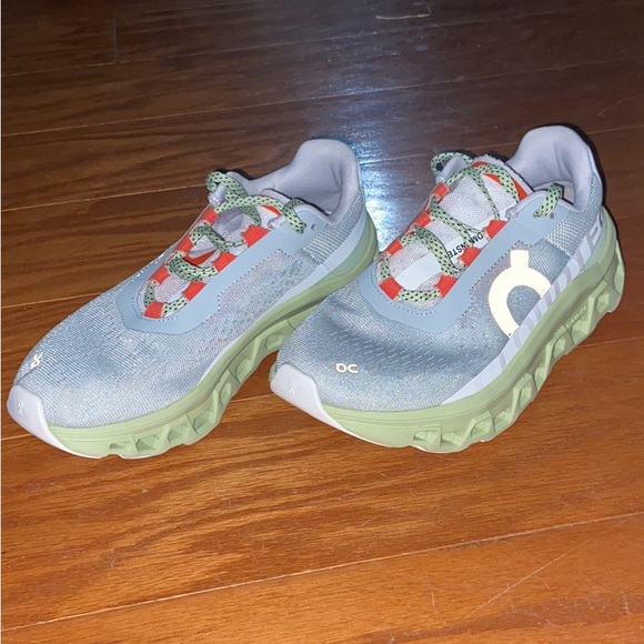 On Cloud Monster womens sneakers size 7 - Picture 2 of 4